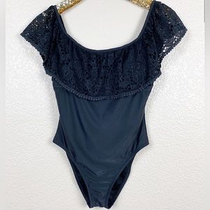 Shade & Shore Ruffle One Piece Off Shoulder Swimsuit Black Size Small
